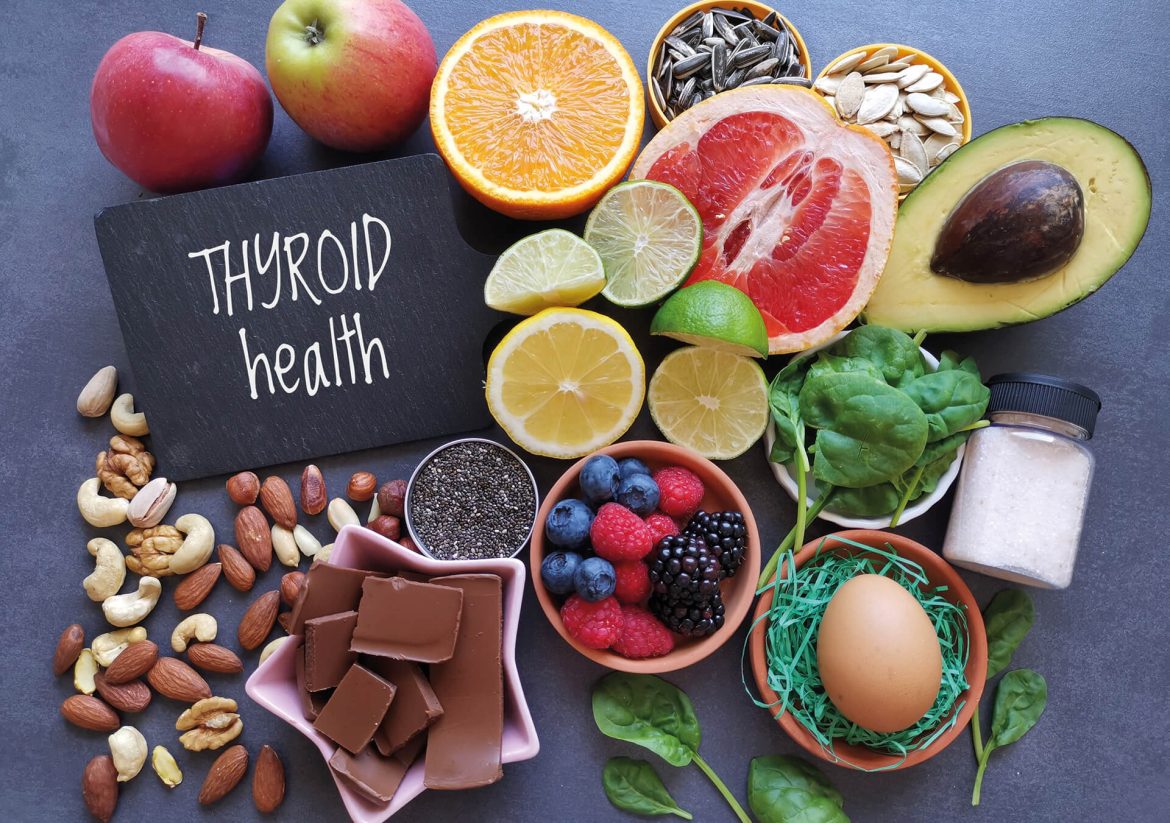 Tiroide e alimentazione: come il cibo influenza metabolismo e benessere ormonale