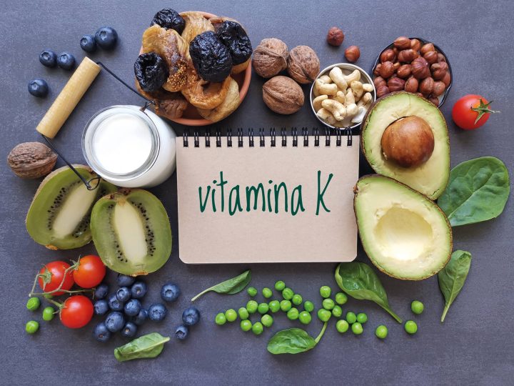 Vitamina K: funzioni, fonti alimentari e ruolo nella salute ossea e sportiva
